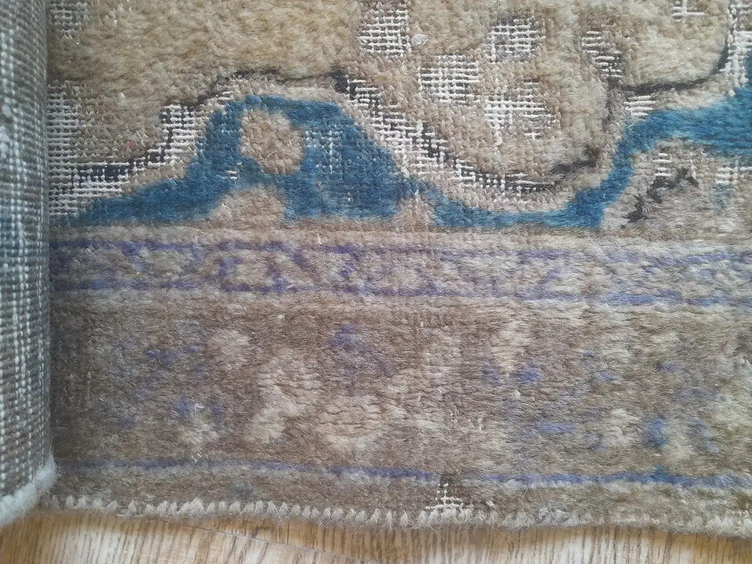 فرش|فرش|پردیس, فاز ۱۱|دیوار