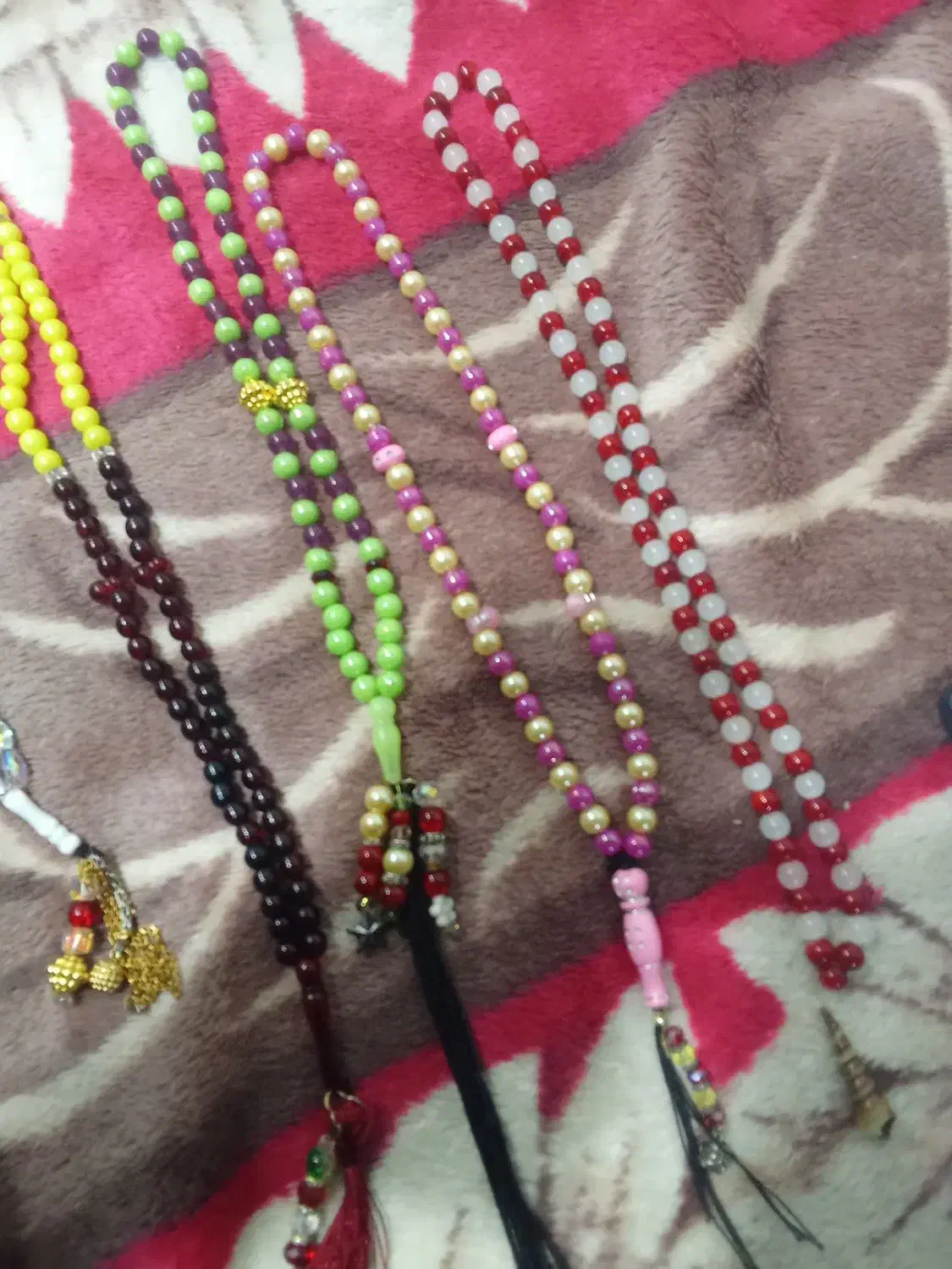 انواع تسبیح|بدلیجات|برازجان, |دیوار