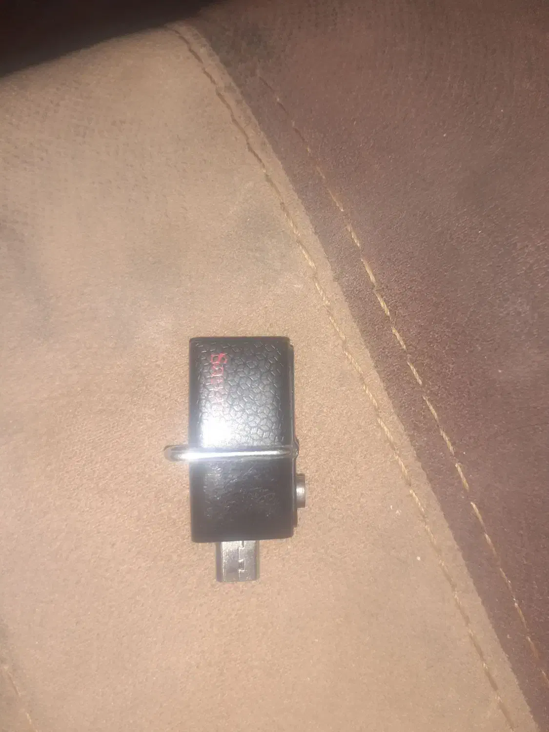 فلش USB سن دیسک ۱۲۸ گیگ|لوازم جانبی موبایل و تبلت|ساوه, |دیوار