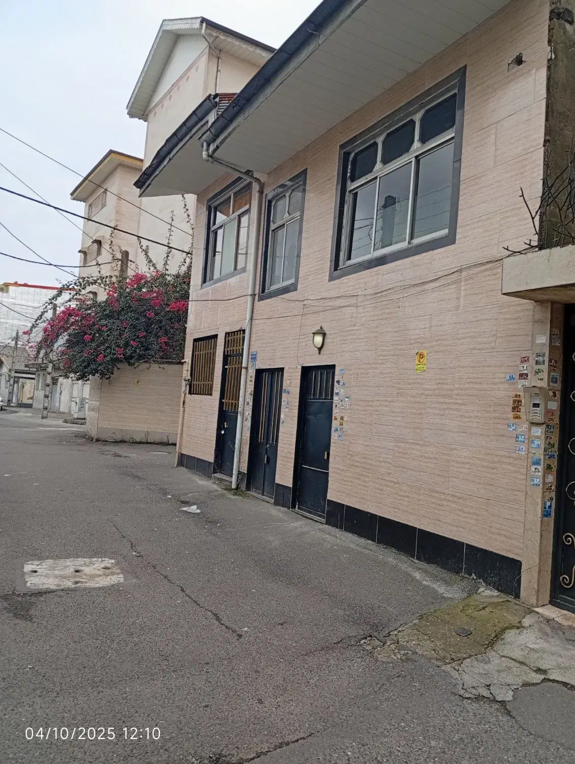 ویلایی ، دوبر ، سند تک برگ ، خیابان خزر|فروش خانه و ویلا|رشت, جهاد|دیوار