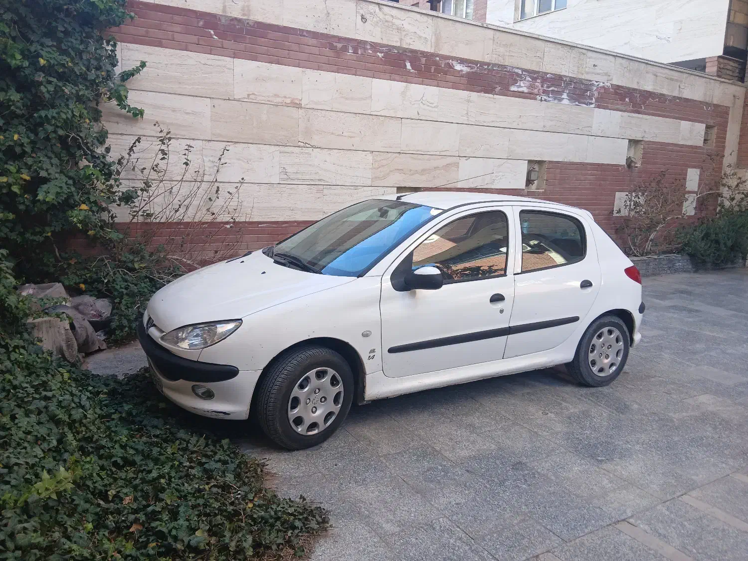 پژو ۲۰۶ تیپ ۲ مدل ۹۶|خودرو سواری و وانت|کرمان, |دیوار