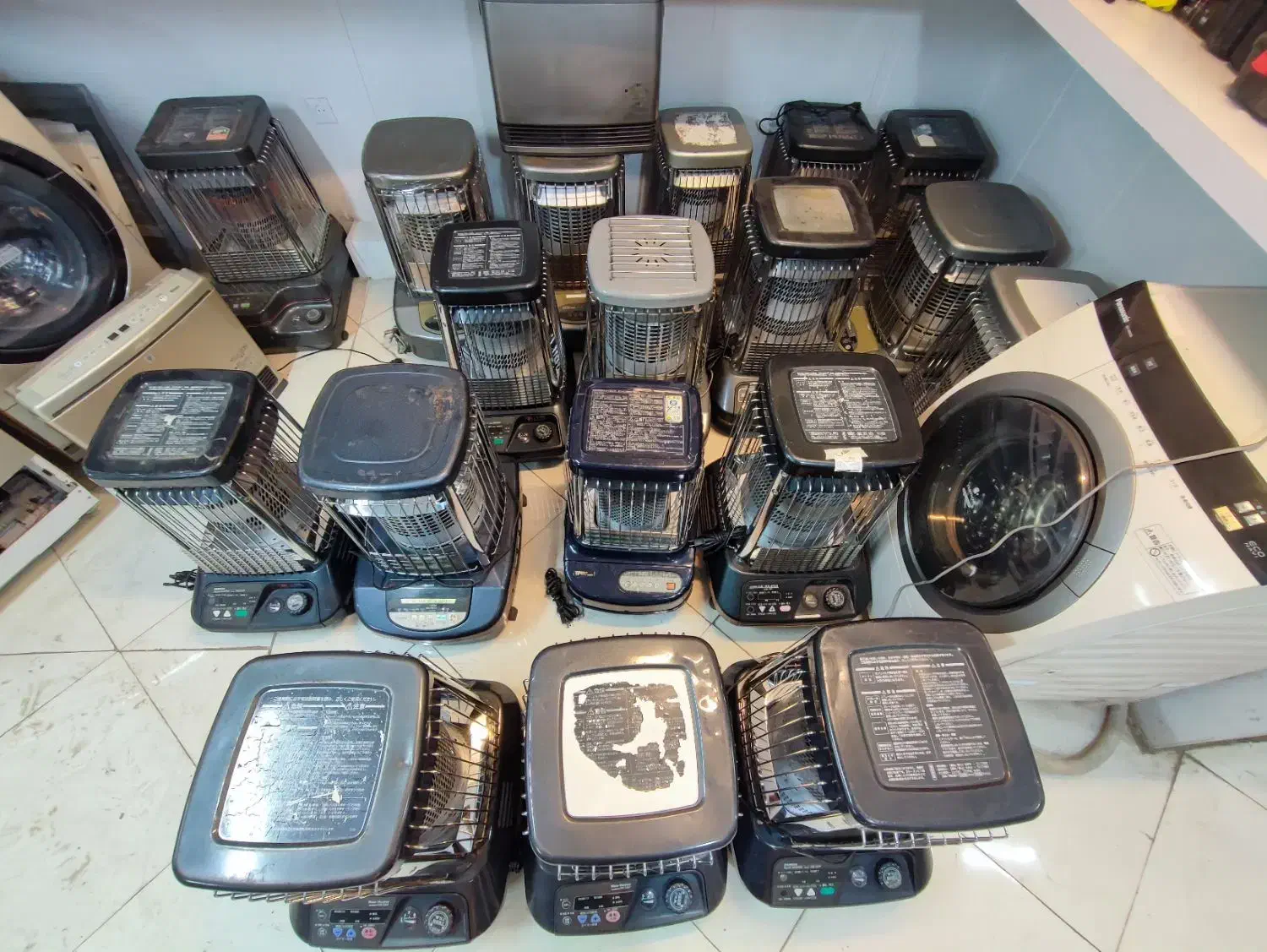 بخاری نفتی برقی ژاپنی|بخاری، هیتر، شومینه|رشت, معلم|دیوار