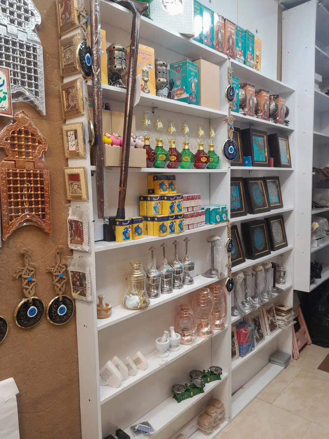 دکور مغازه به بالاترین مبلغ واگذار میگردد|فروشگاه و مغازه|مشهد, چهنو|دیوار