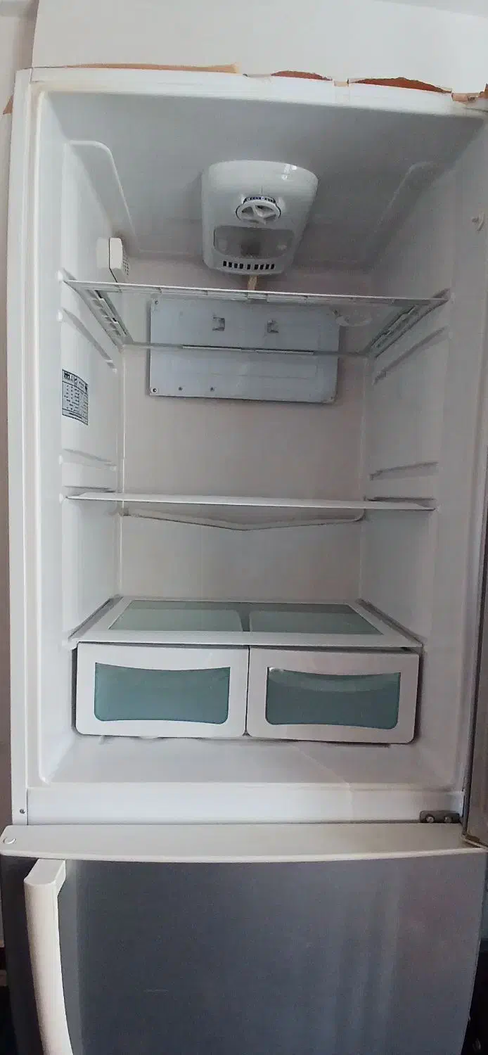 یخچال فریزر|یخچال و فریزر|بروجرد, |دیوار