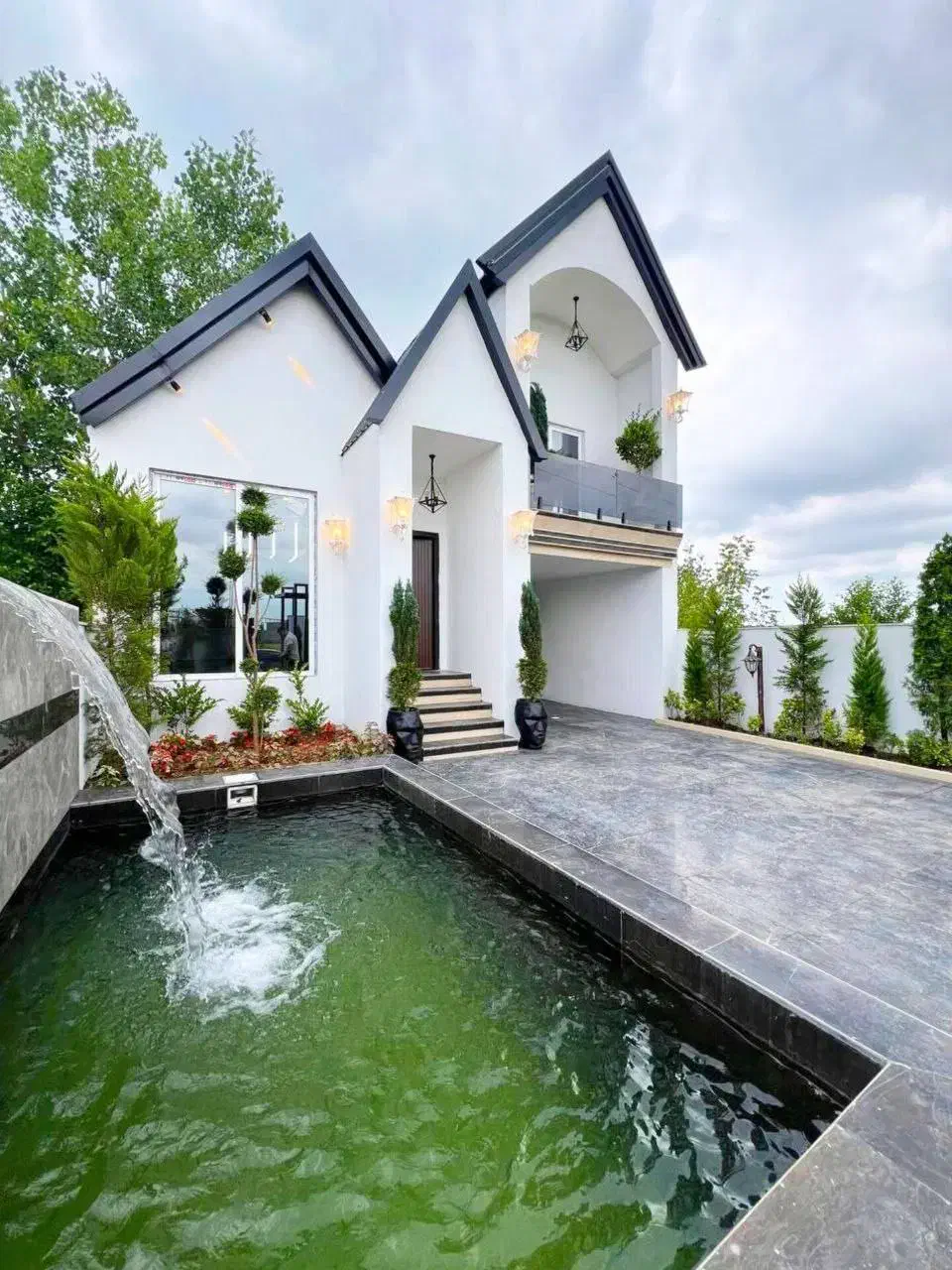 رومی استخردار ۲۶۰مترزمین/رووف گاردن با بنا ۱۶۰متری|فروش خانه و ویلا|رویان, |دیوار