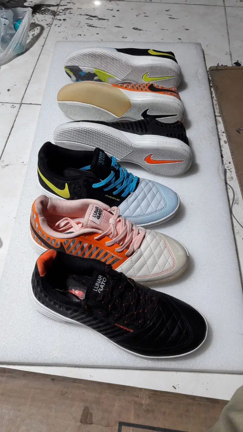 کفش سالنی و چمنی|کیف، کفش، کمربند|شیراز, زند|دیوار