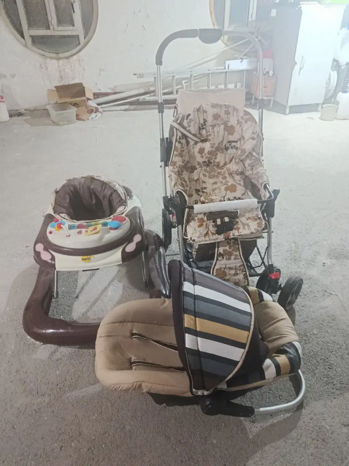 ست کالسکه|کالسکه و لوازم جانبی|سیلاخور, |دیوار