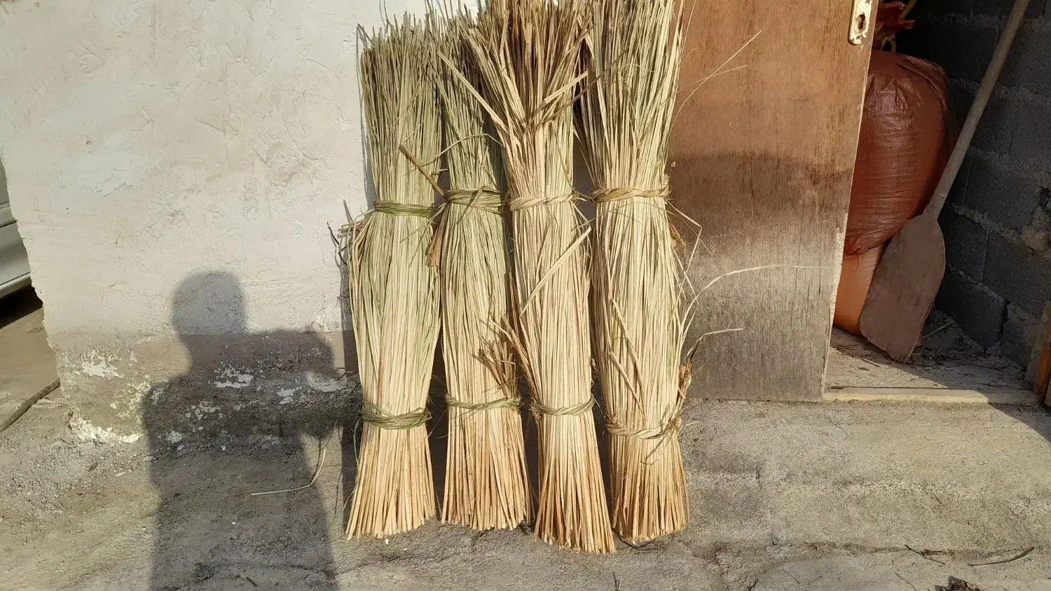 لی محلی|لوازم خیاطی و بافتنی|شفت, |دیوار