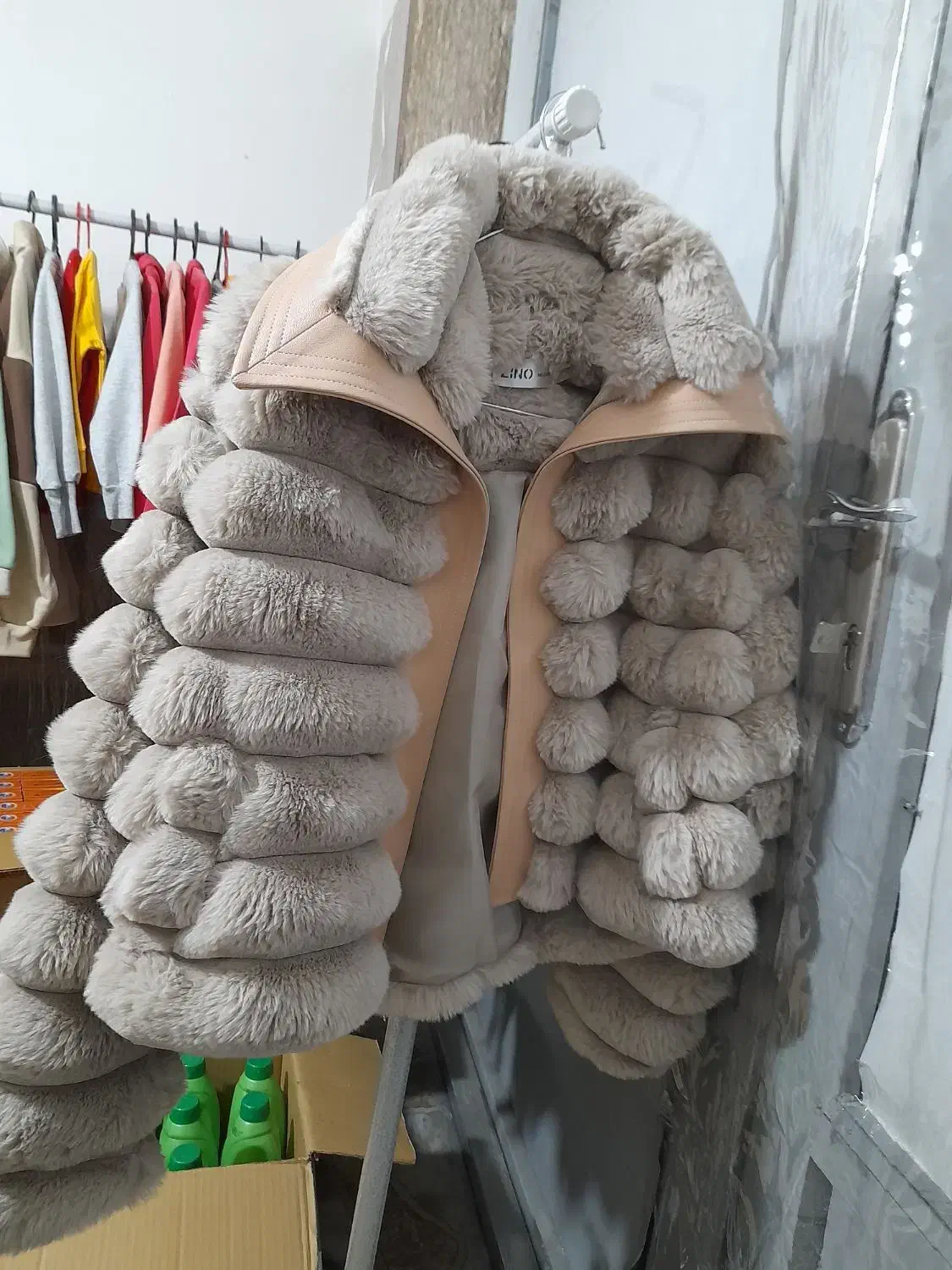 انواع لباس زنانه وبچه گانه در گالری آی تک|لباس|سراب, |دیوار