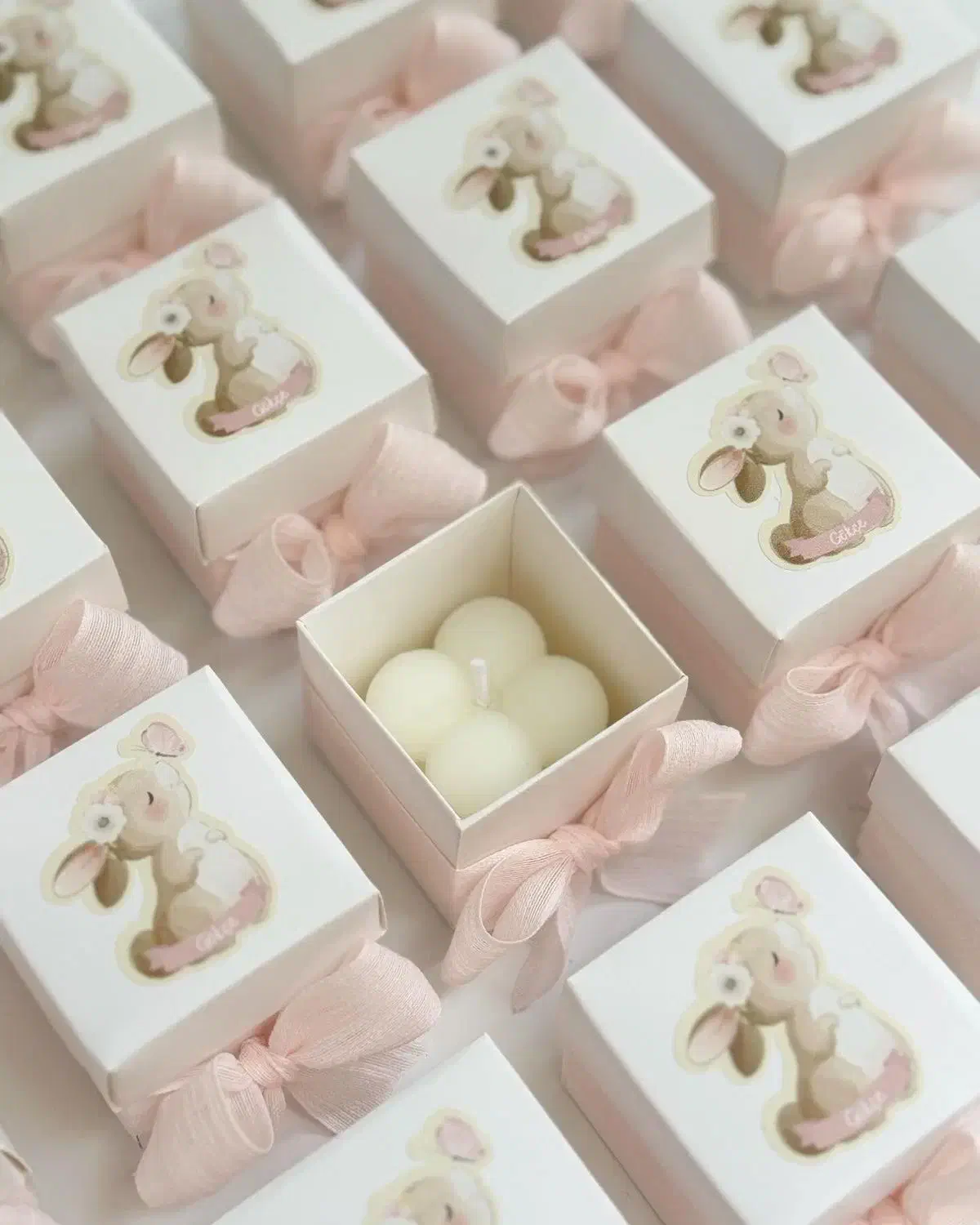 گیفت روبیک|خدمات پذیرایی، مراسم|جم, |دیوار