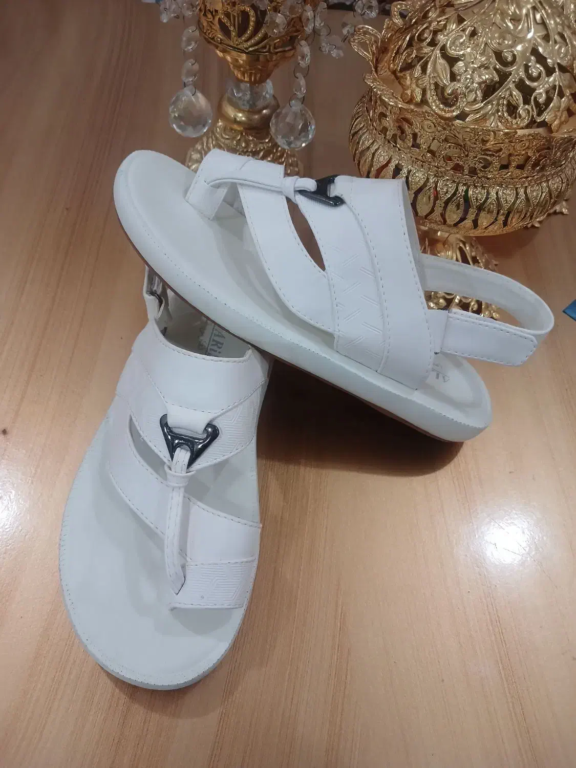 صندل طبی|کیف، کفش، کمربند|اهواز, شهرک رزمندگان|دیوار