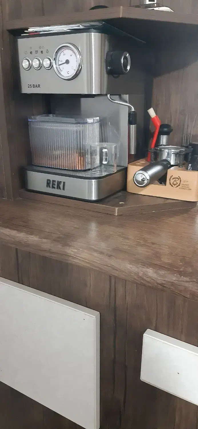دستگاه اسپرسو ساز رکی در حد|اجاق گاز و لوازم برقی پخت‌وپز|کرج, کمال‌شهر|دیوار