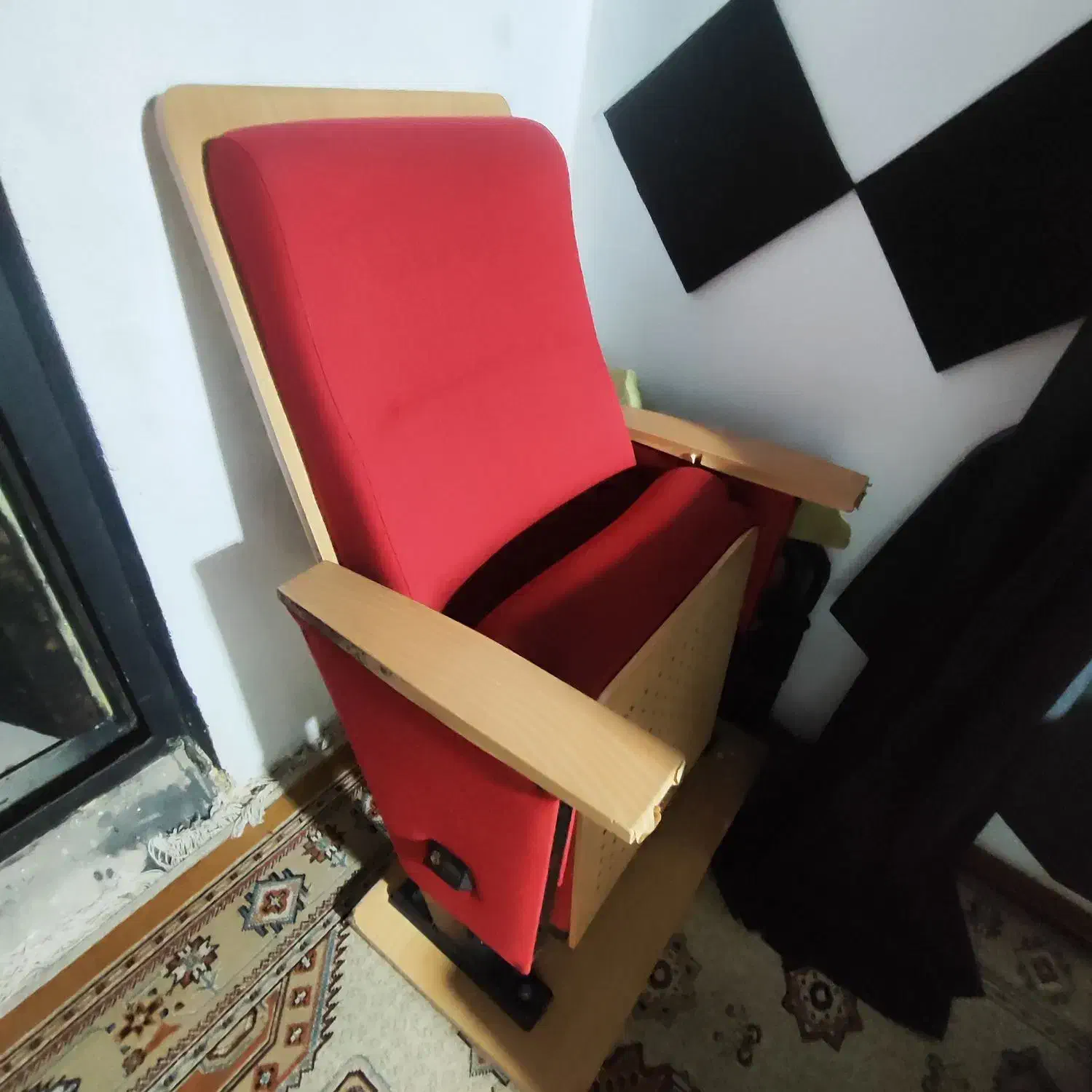 صندلی آمفی تئاتر|صندلی و نیمکت|گرگان, |دیوار