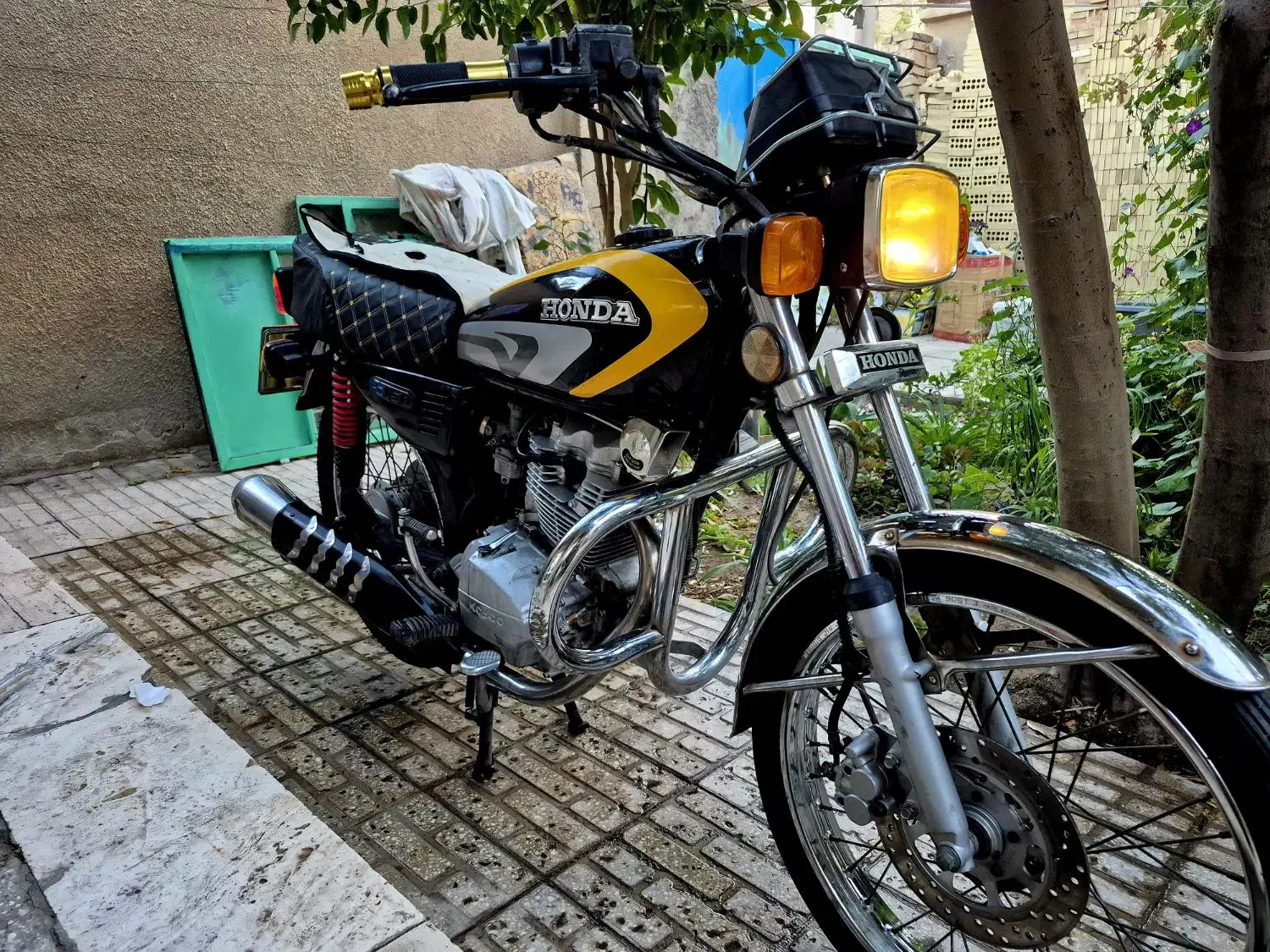 150 cc در حد خشک|موتورسیکلت|یزد, |دیوار