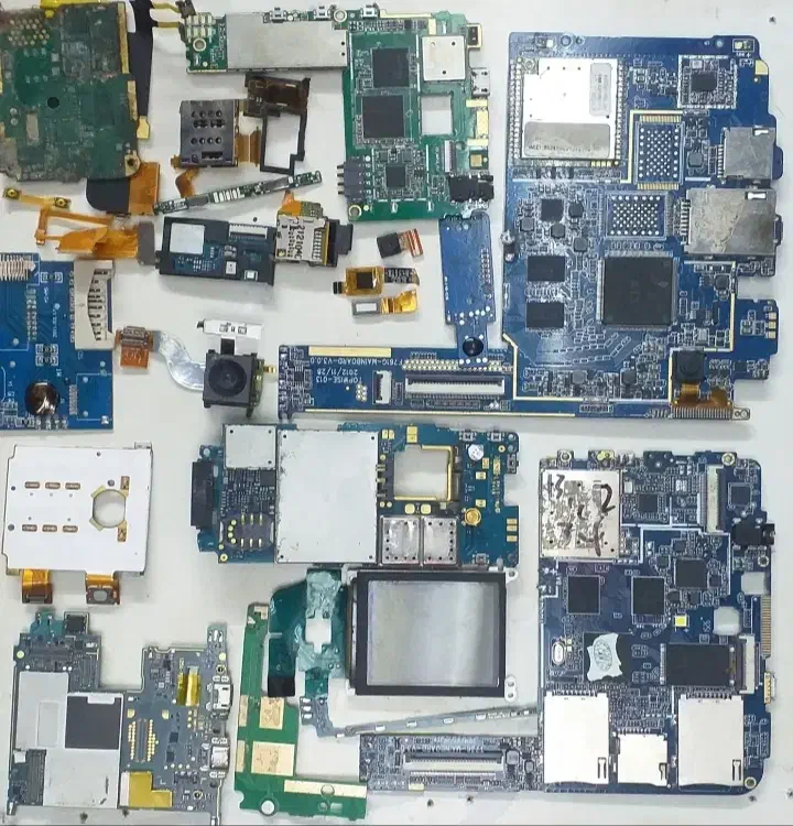 فروش برد موبایل قیمت مناسب|لوازم جانبی موبایل و تبلت|بیجار, |دیوار