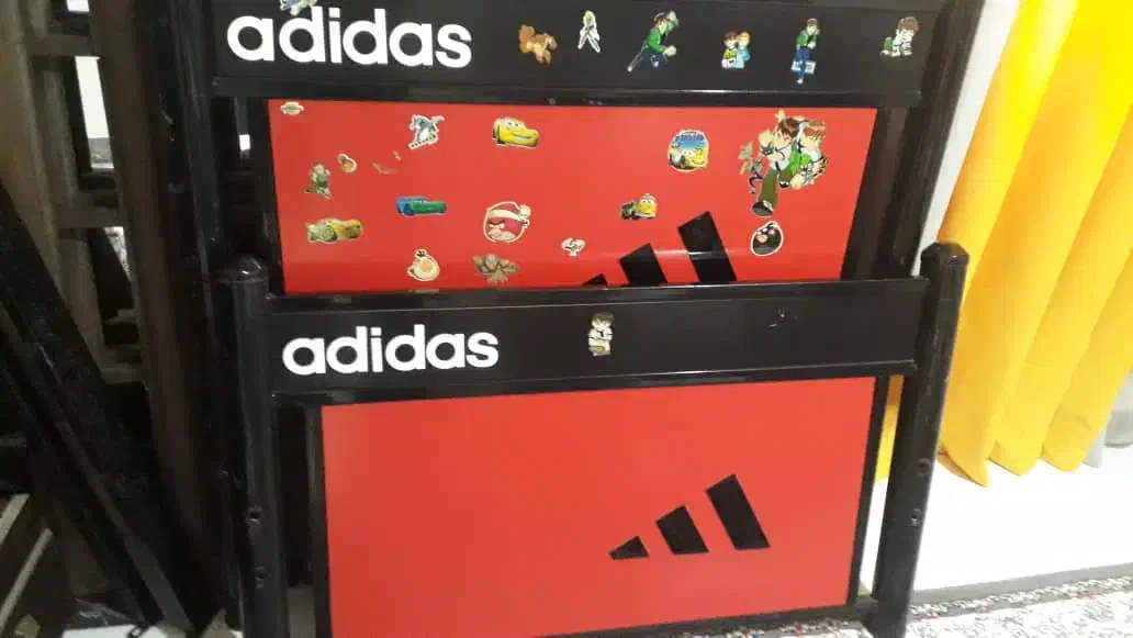 تخت نوجوان آدیداس|تخت و سرویس خواب|لنگرود, |دیوار