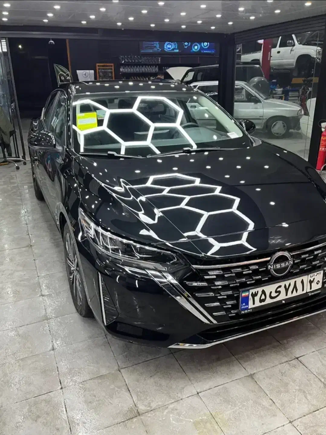 پولیش و سرامیک خودرو تخصصی|خدمات موتور و ماشین|گناباد, |دیوار