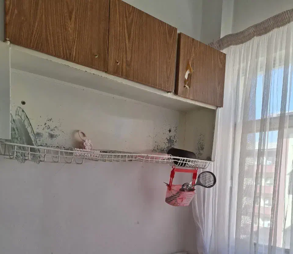 فروش یک تیکه کابینت فلزی باآب چکان|مصالح و تجهیزات ساختمان|سنندج, |دیوار