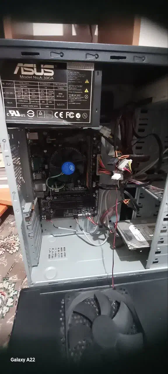 یک عدد PC سالم|رایانه رومیزی|تهران, خاک سفید|دیوار