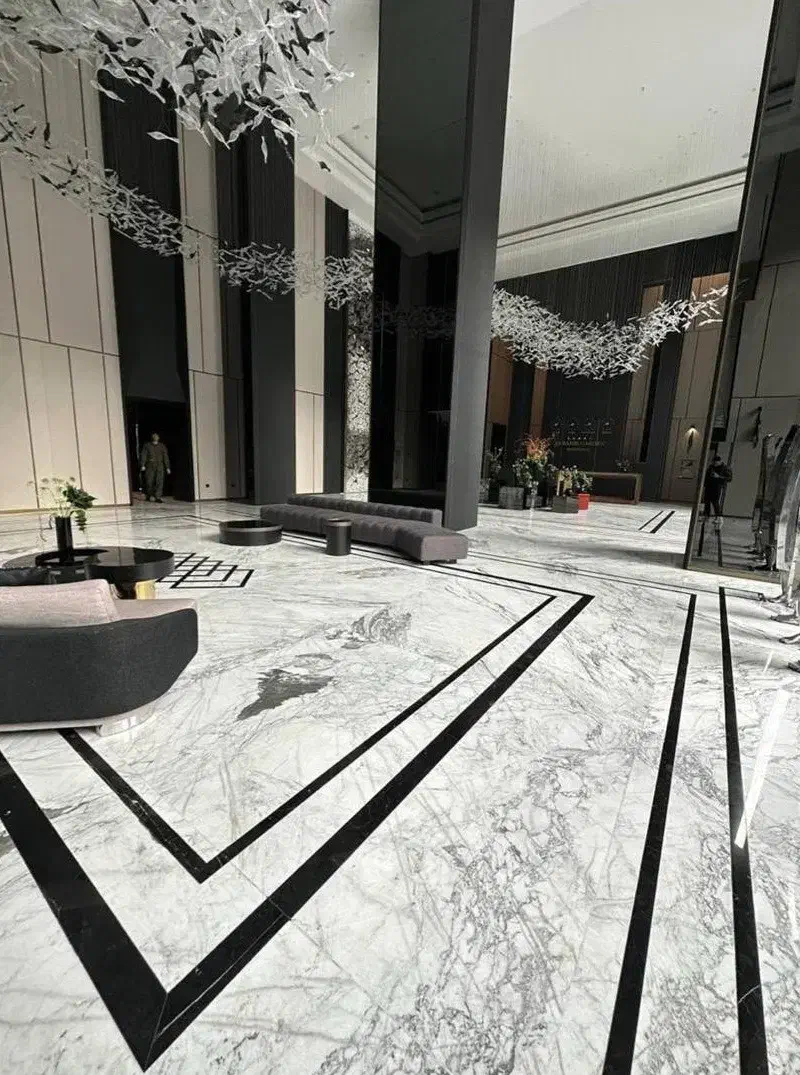 اجاره ۳۲۰ متر فرمانیه/عمارتی مجلل/هتلینگ ۵ ستاره