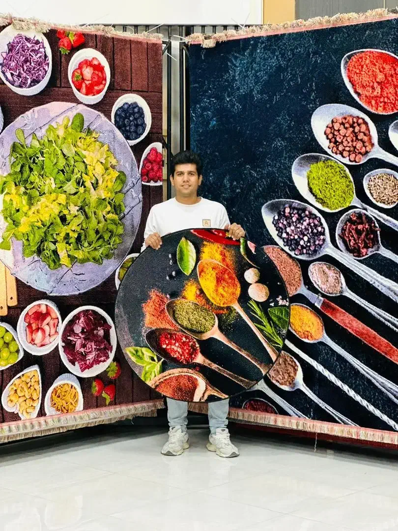 ۷۰۰و۵۰۰و۱۲۰۰شانه الیاف طبیعی نقش های دقیق قسطی»|فرش|خورموج, |دیوار