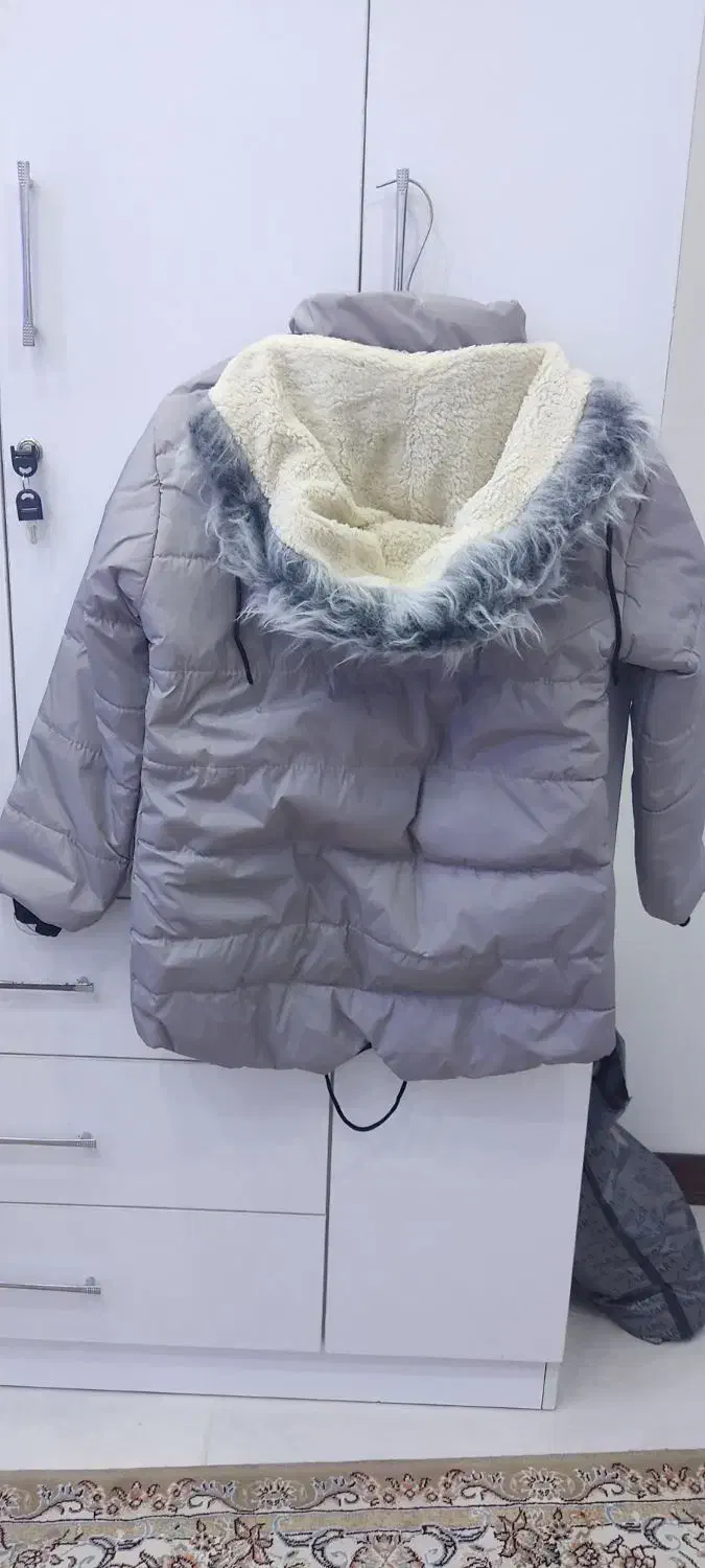 کاپشن نوعه نو|لباس|پاکدشت, حصار امیر|دیوار