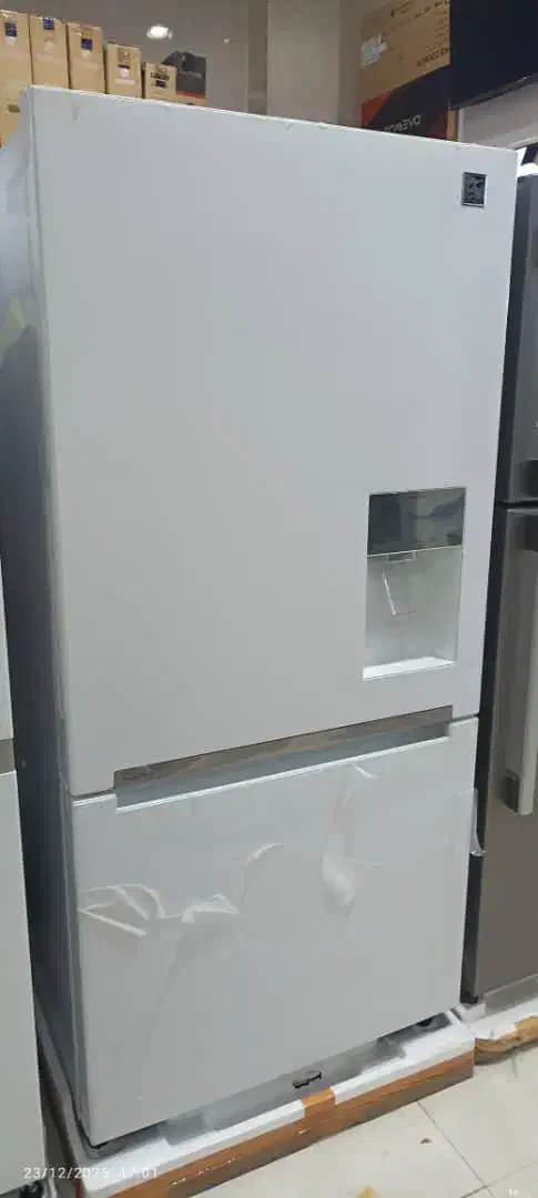 فریزر پایین دوو|یخچال و فریزر|قم, گلزار|دیوار