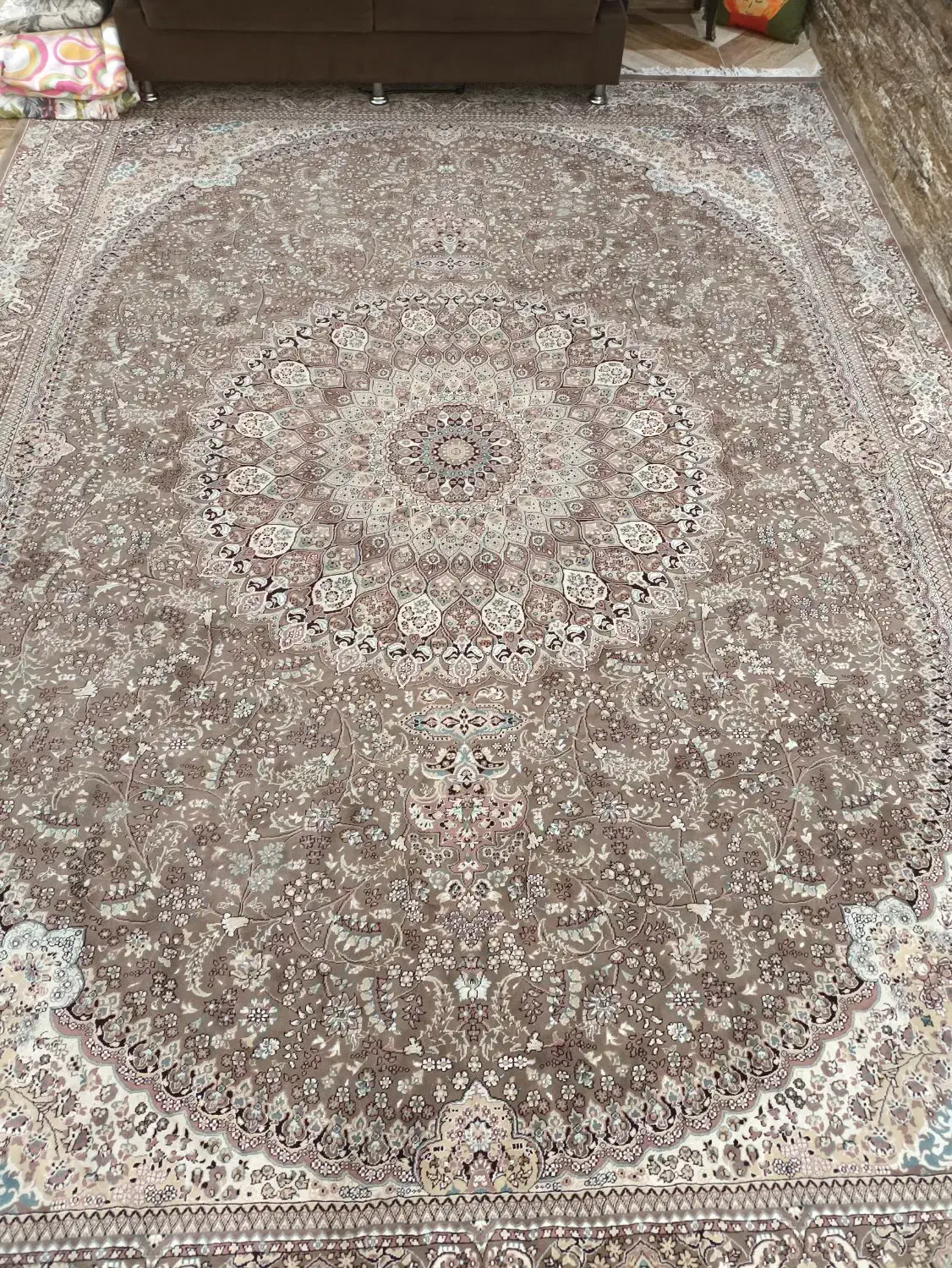 فرش دوازده متر|فرش|کاشان, فین بزرگ|دیوار