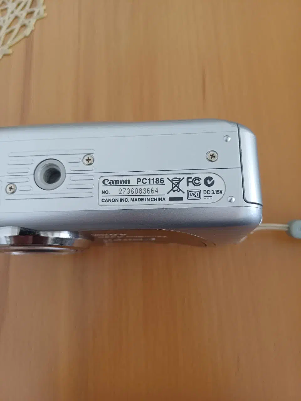 دوربین|دوربین عکاسی و فیلمبرداری|صدرا-فارس, فاز ۱|دیوار