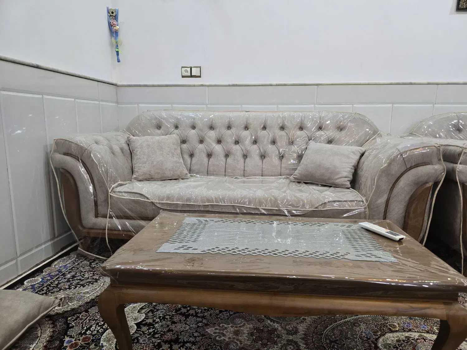 مبل|مبلمان خانگی و میز عسلی|قم, علی آباد سعدگان|دیوار