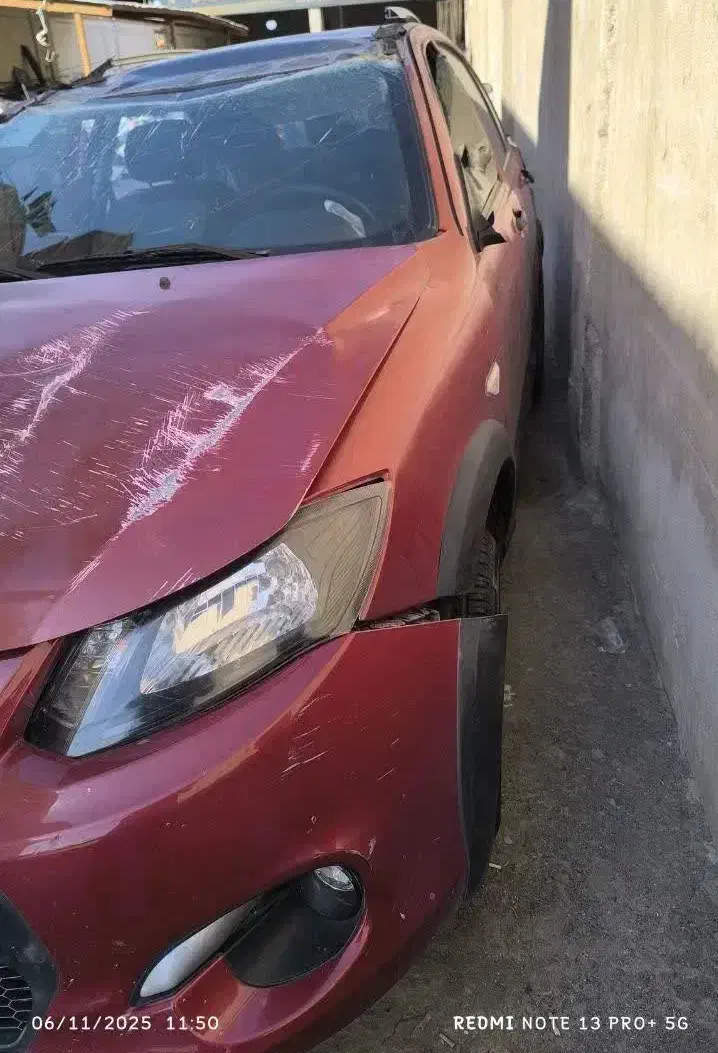 کوییک تصادفی ۱۴۰۰|خودرو سواری و وانت|قم, بیانی|دیوار