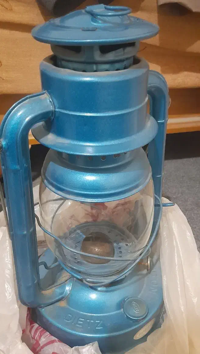 فانوس بزرگ(چراغ دستی) نو نو|لامپ و چراغ|زابل, |دیوار