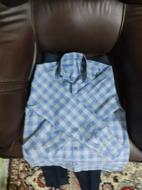 لباس کلاس 10 دهم یا 11 یازدهم یا 12 دوازدهم|لباس|بروجرد, |دیوار