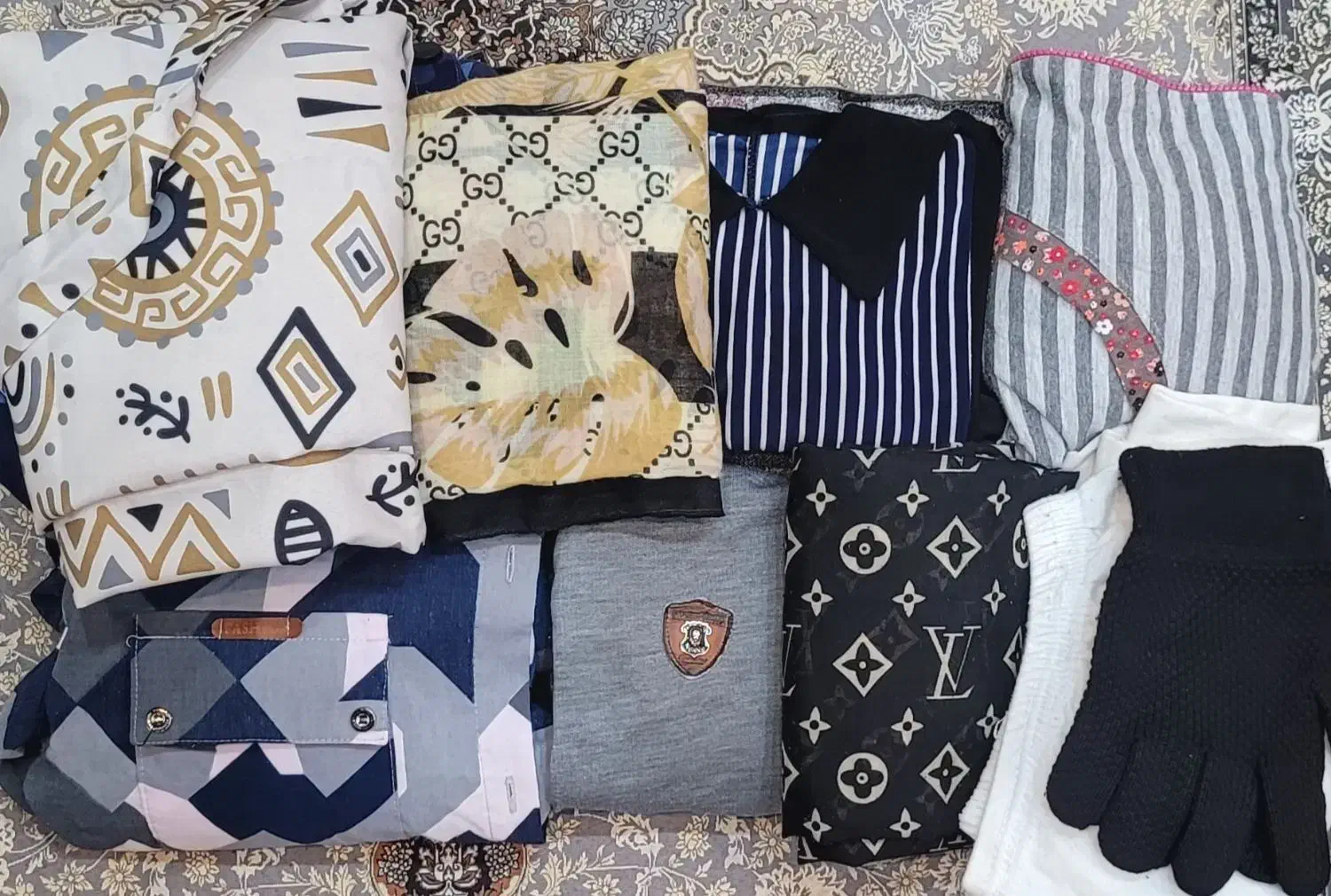 پوشاک|لباس|لنجان, |دیوار