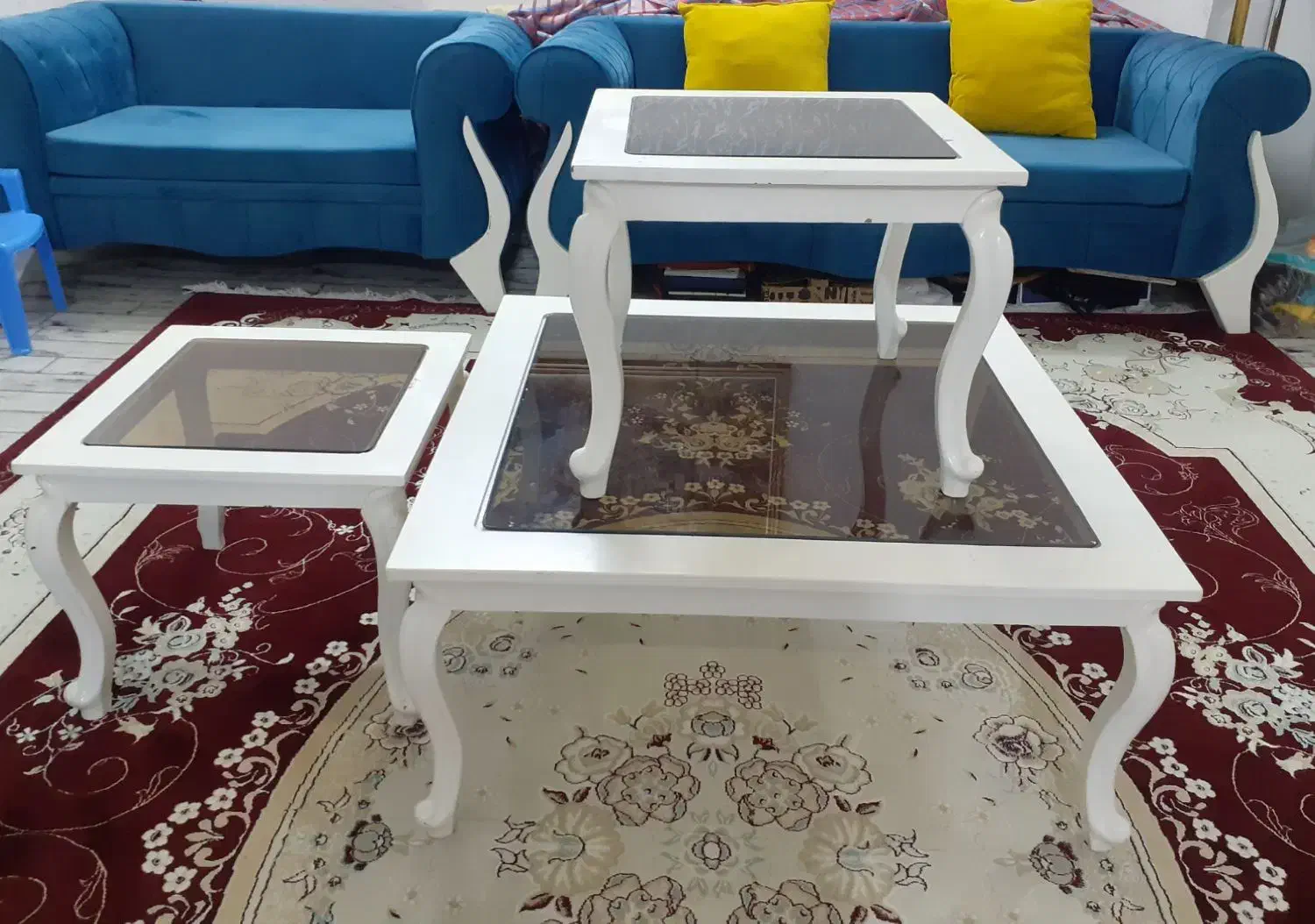 جلومبلی ومیزعسلی|مبلمان خانگی و میز عسلی|بوشهر, |دیوار