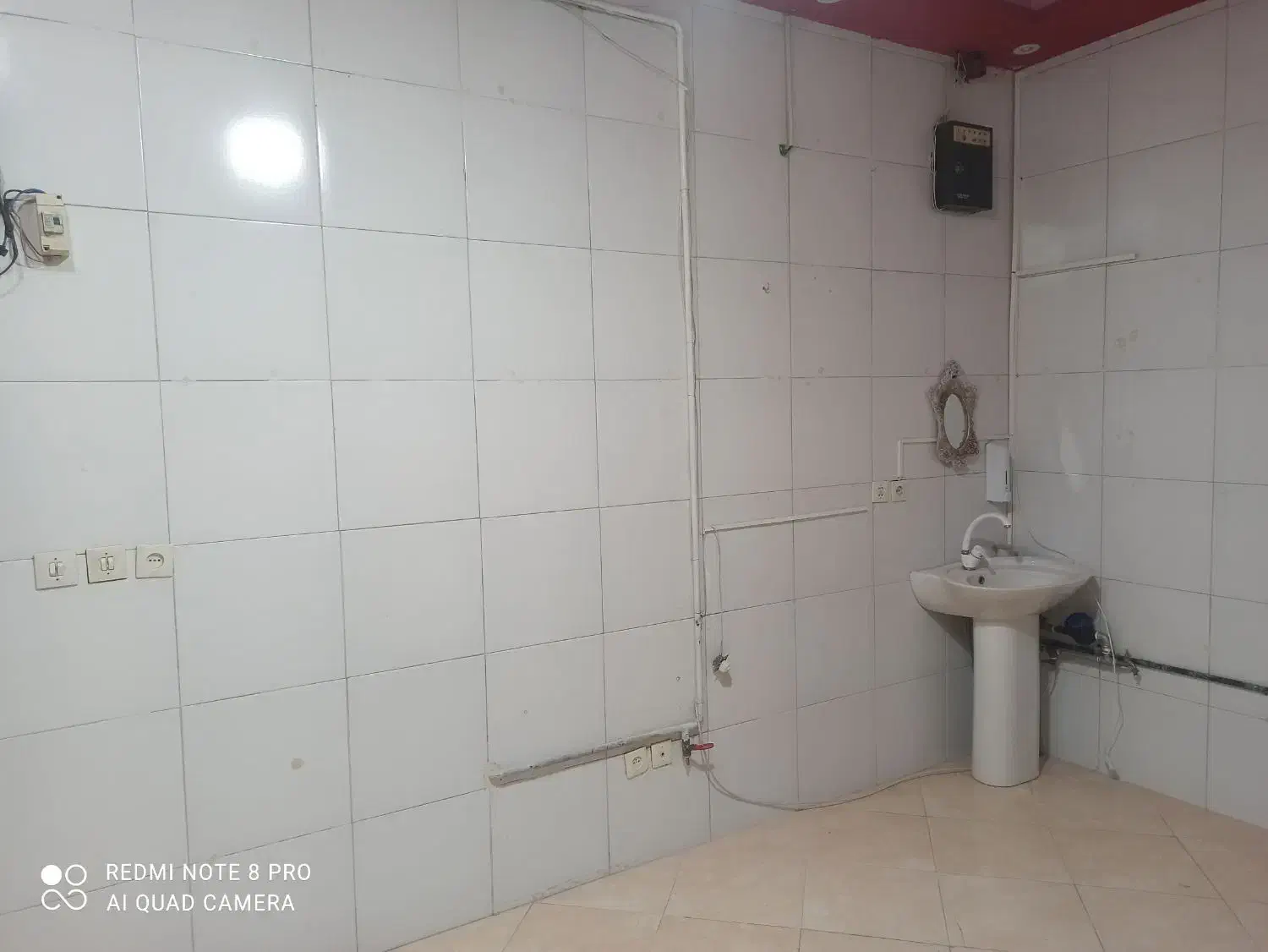 دو باب مغازه تجاری|اجارهٔ مغازه و غرفه|اصفهان, همدانیان|دیوار