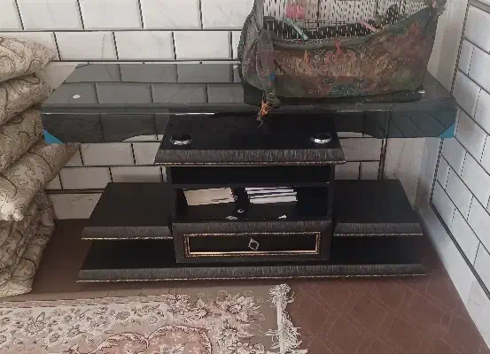 تعدادی وسیله جات|فرش|خمینی‌شهر, |دیوار