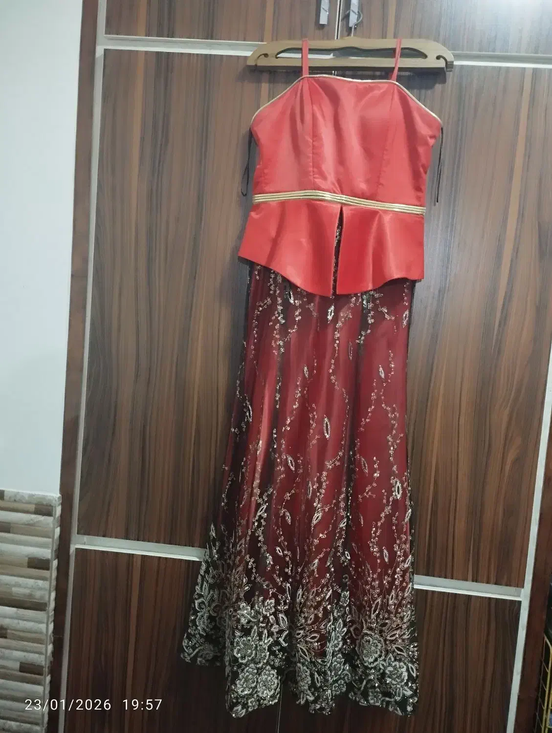 لباس مجلسی|لباس|آزادشهر, |دیوار