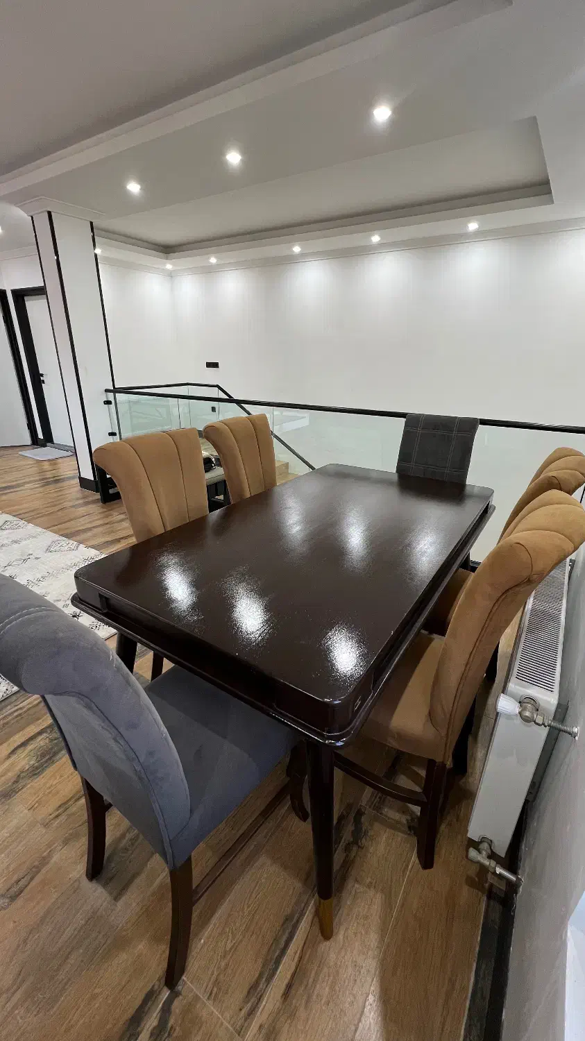 سرویس ناهار خوری ۶نفره|میز و صندلی غذاخوری|ساری, |دیوار