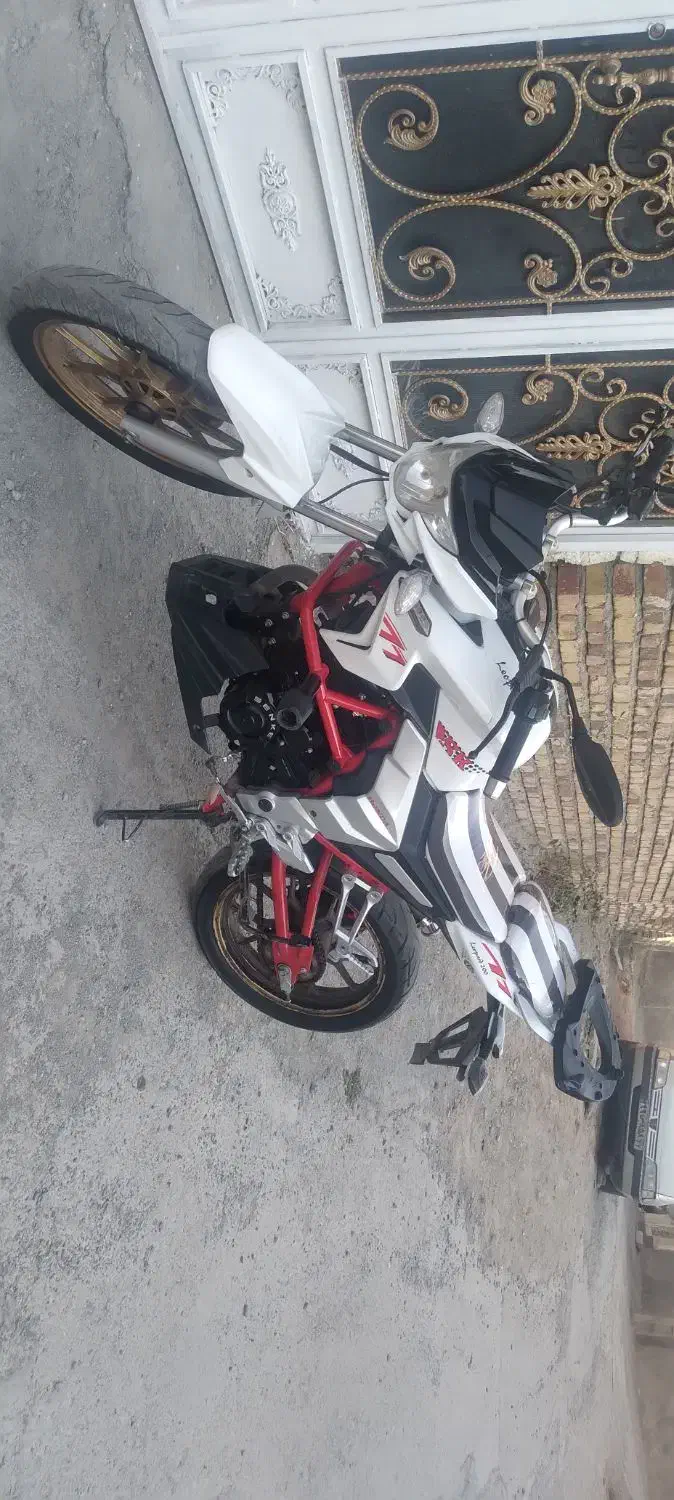 موتور ۲۰۰|موتورسیکلت|اراک, |دیوار