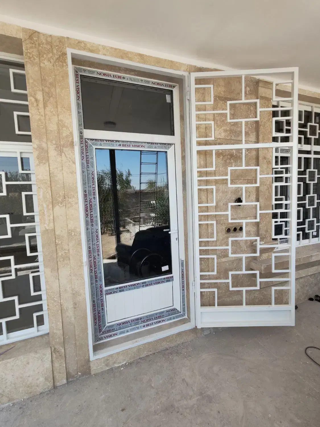 ساخت درب و پنجره آلومینیوم و انواع توری، upvc|مصالح و تجهیزات ساختمان|نجف‌آباد, حومه نجف آباد|دیوار