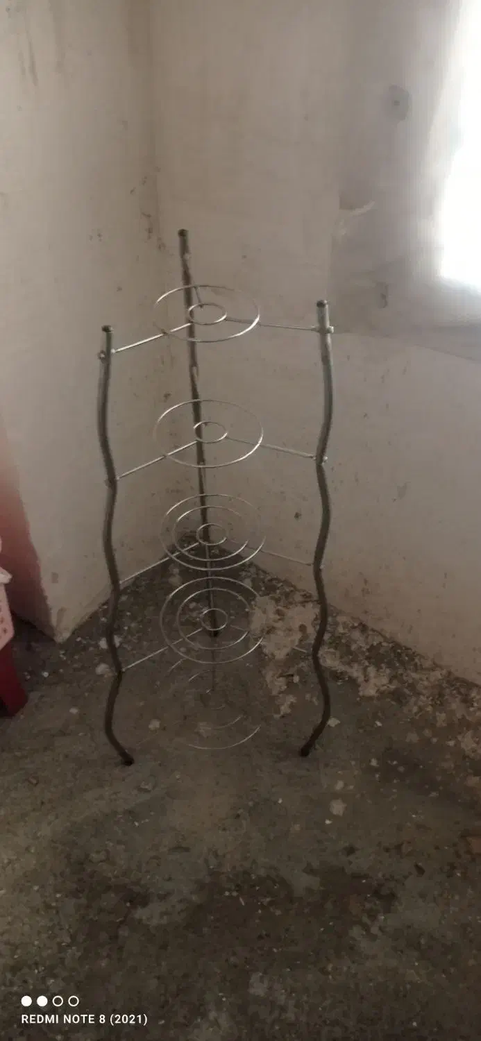 سلام یک دانه جایه قابلمه پنج تبقه سالم سالم|آب‌چکان و نظم‌دهنده ظروف|کرمانشاه, |دیوار