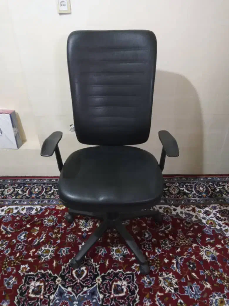 صندلی مدیریت|صندلی و نیمکت|محمدیه-قزوین, |دیوار