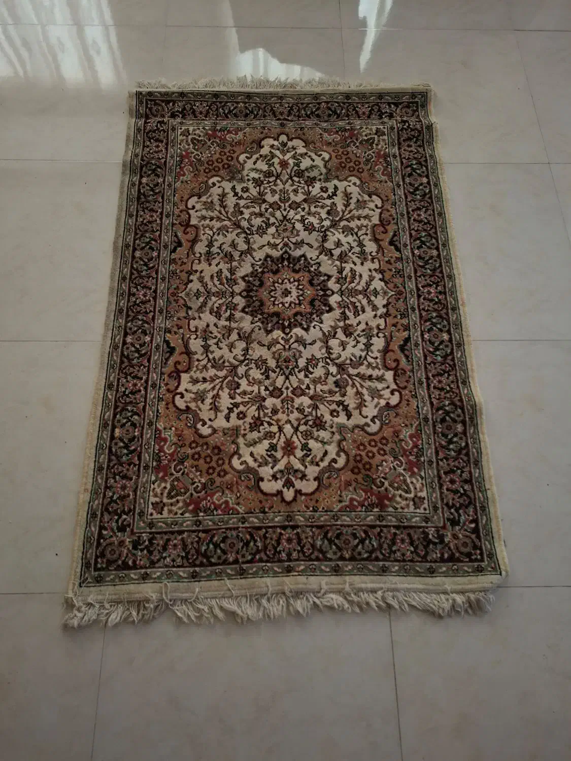 پادری و قالیچه|پادری|مشهد, شاهد (شهرک غرب)|دیوار