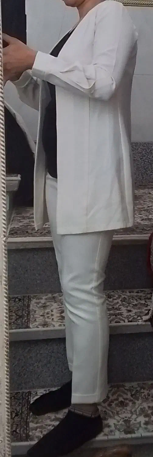 مانتو|لباس|قروه, |دیوار