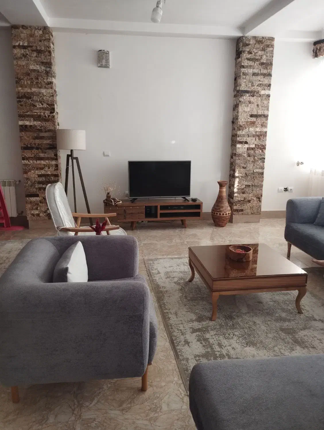 اجاره یک واحد مسکونی|اجارهٔ آپارتمان|قروه, |دیوار