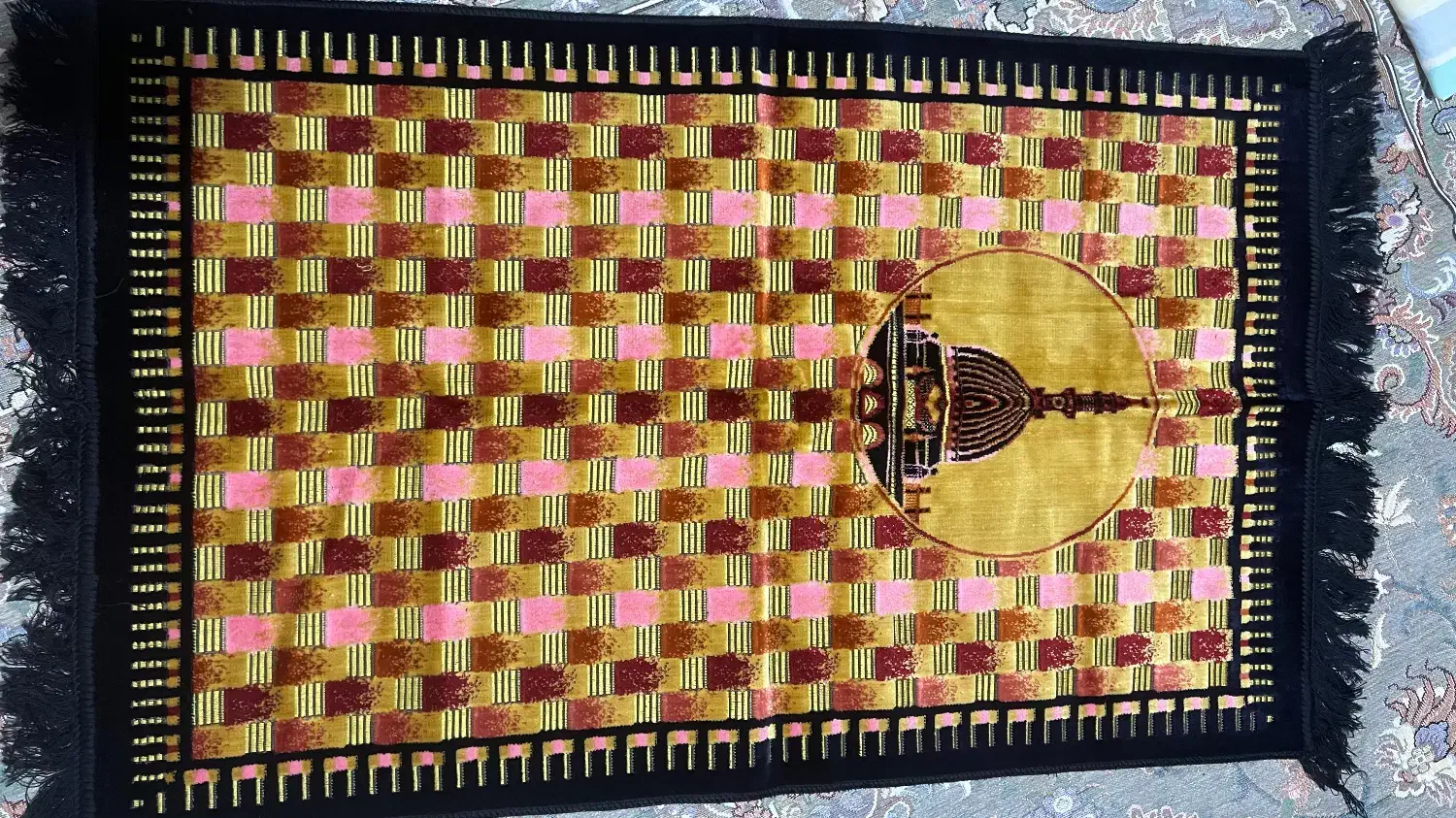 سجاده|فرش|قم, سالاریه|دیوار