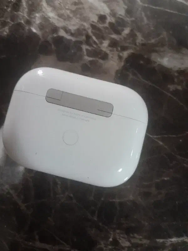 ایرپاد پرو اصلی کم کار|لوازم جانبی موبایل و تبلت|کرمان, |دیوار