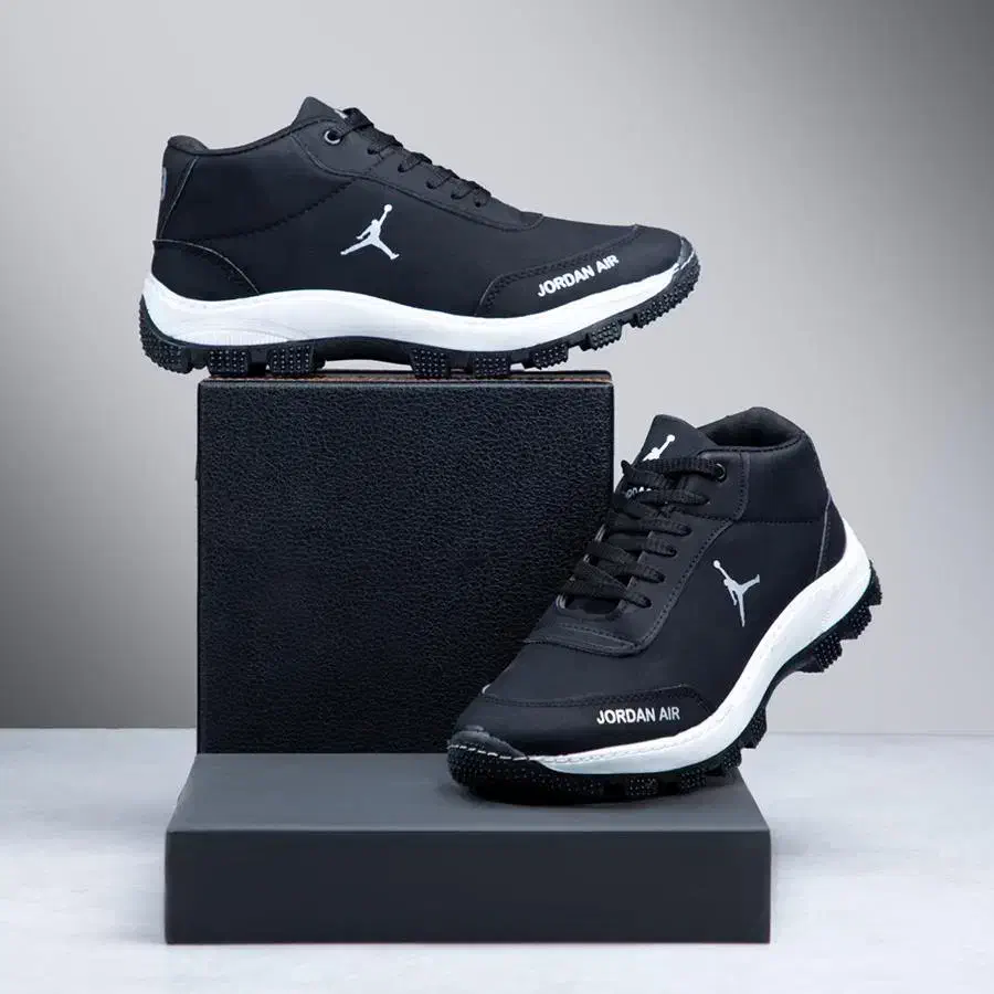 حراج بزرگ نیم بوت مردانه بخرتا تمومش نکردن|کیف، کفش، کمربند|ایذه, |دیوار