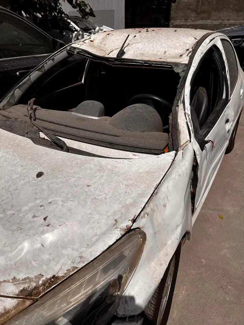 پژو 207 206 پارس و .تصادفی خ دا. ریم|خودرو سواری و وانت|قم, شهرک قدس|دیوار